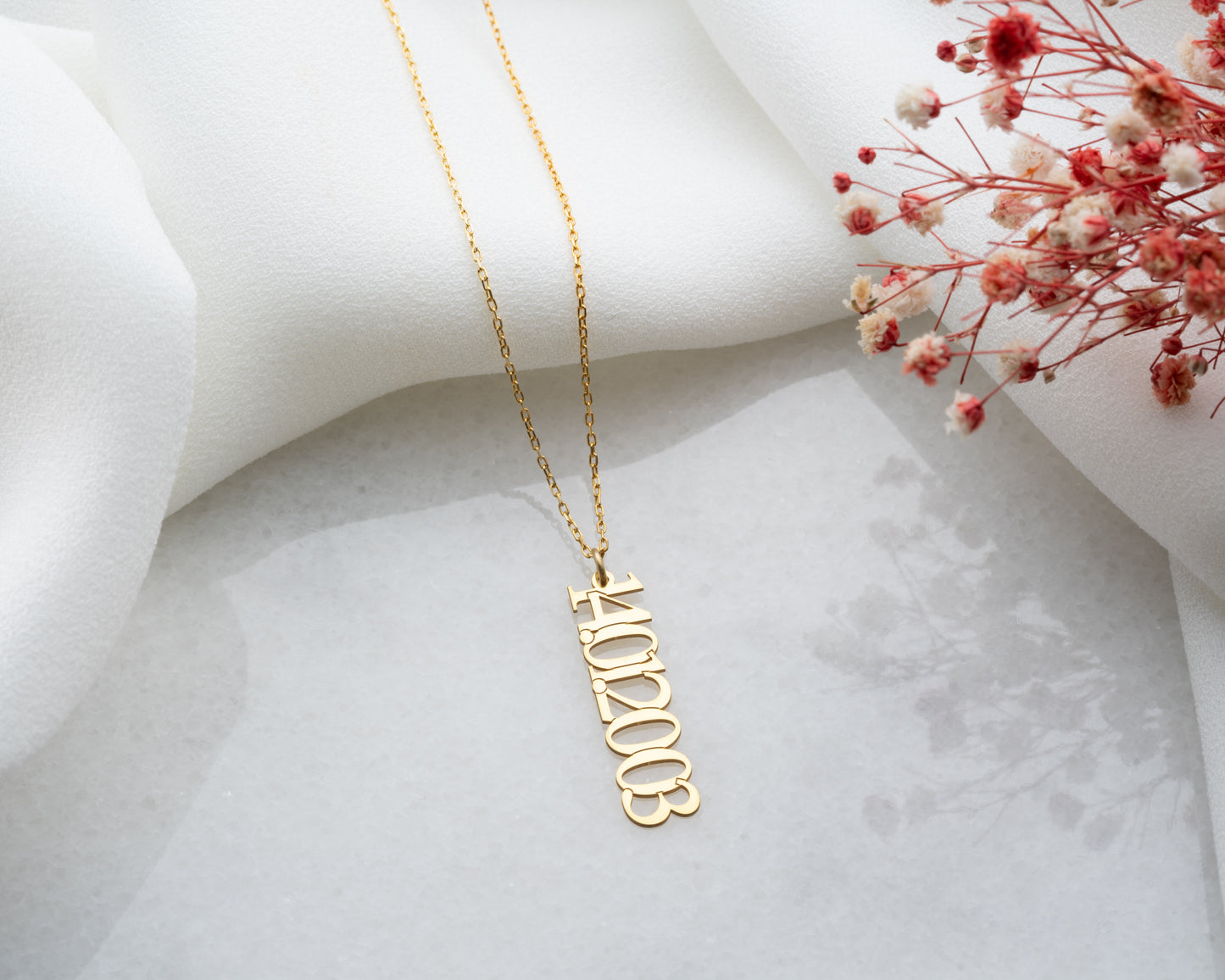 Adorness Vertical Name Necklace