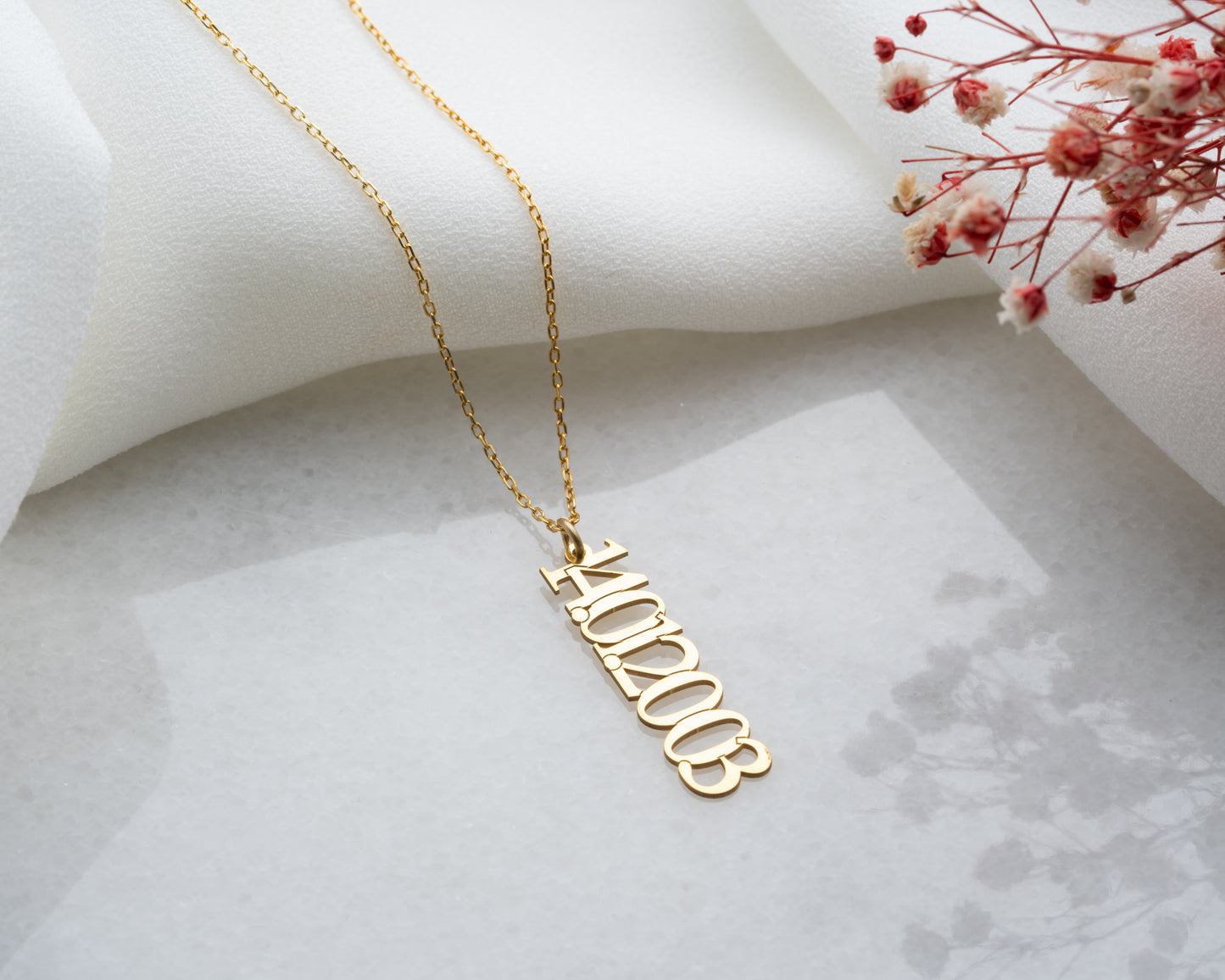 Adorness Vertical Name Necklace