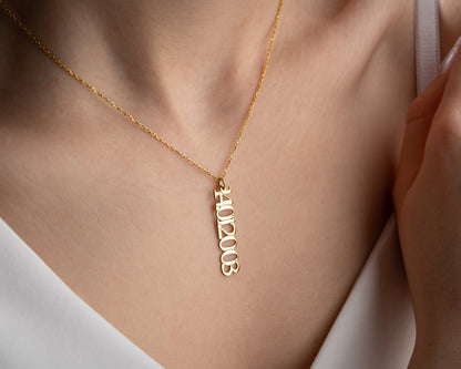 Adorness Vertical Name Necklace