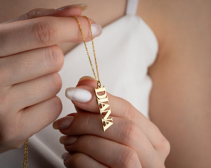 Adorness Vertical Name Necklace