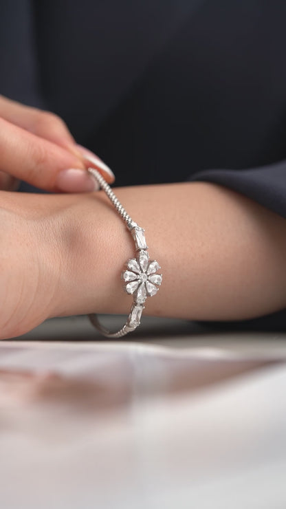 Zirconia Stone Flower Silver Bracelet